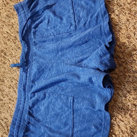 5 shorts for less than price of 1 - Picture 3 of 3